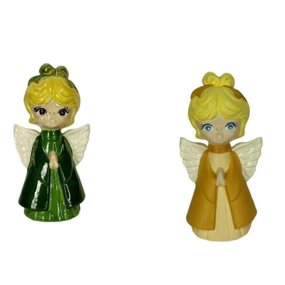 VTG 60s MCM Kitschy Ceramic Christmas Caroler Big Eyes Girls Angel Figurines 8"